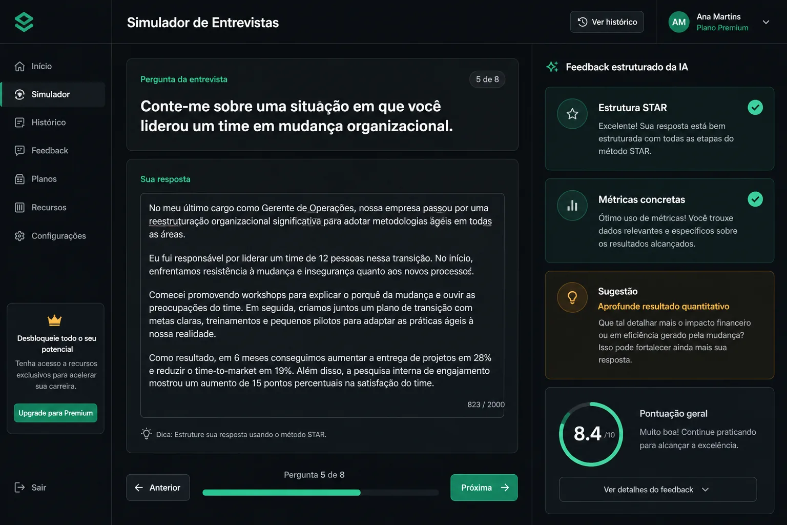 Tela do simulador de entrevistas com pergunta, resposta do usuário e feedback estruturado